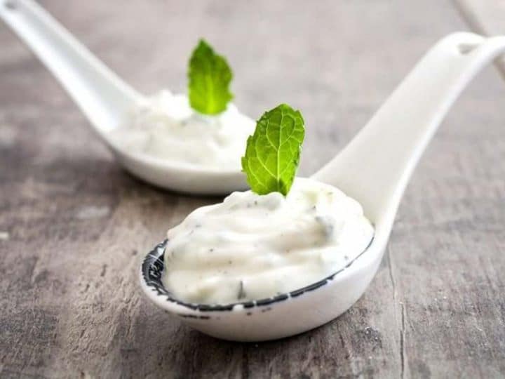 delicious plain yogurt